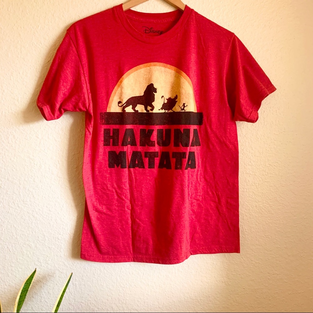 Disney - Hakuna Matata Lion King Short Sleeve Tee sz. M (mens)